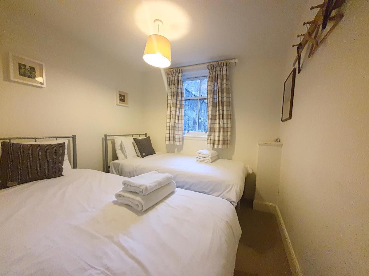 Edinburgh 2-Bedroom Cottage With Parking - Ground Floor Extérieur photo