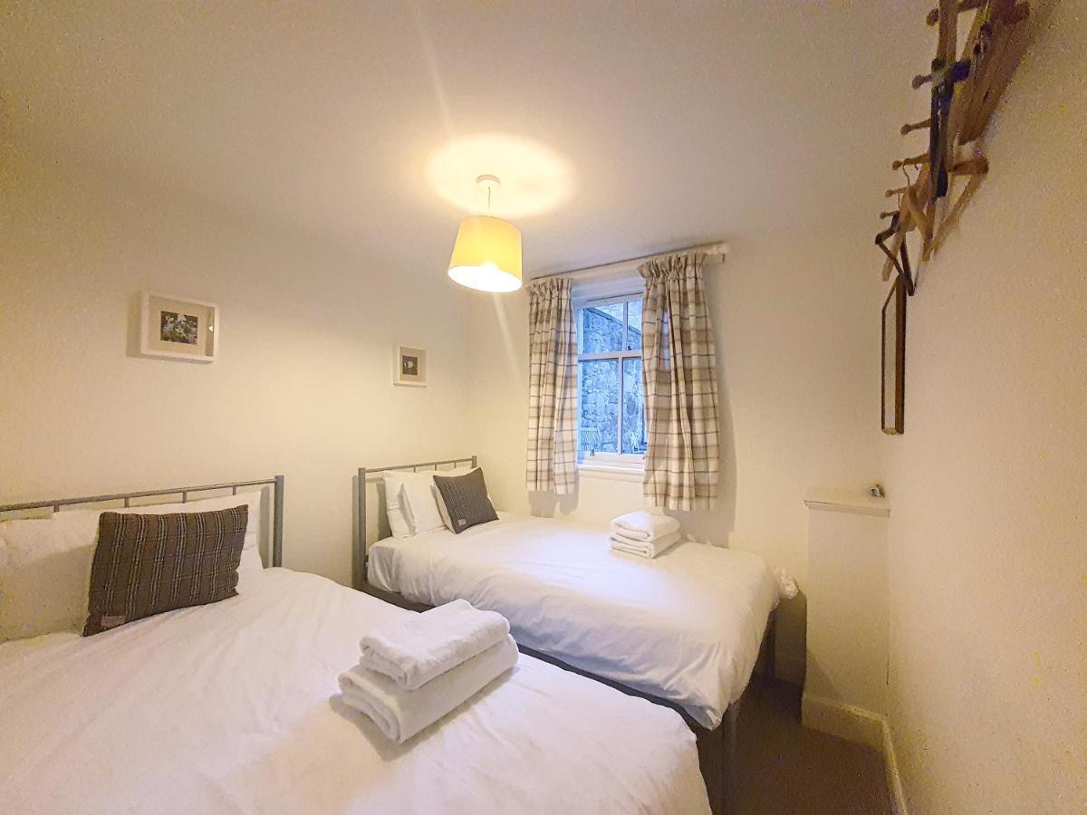 Edinburgh 2-Bedroom Cottage With Parking - Ground Floor Extérieur photo